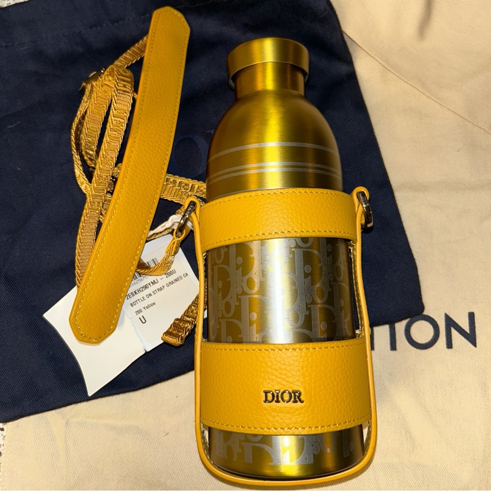 Dior Oblique Water Bottle & Shoulder strap